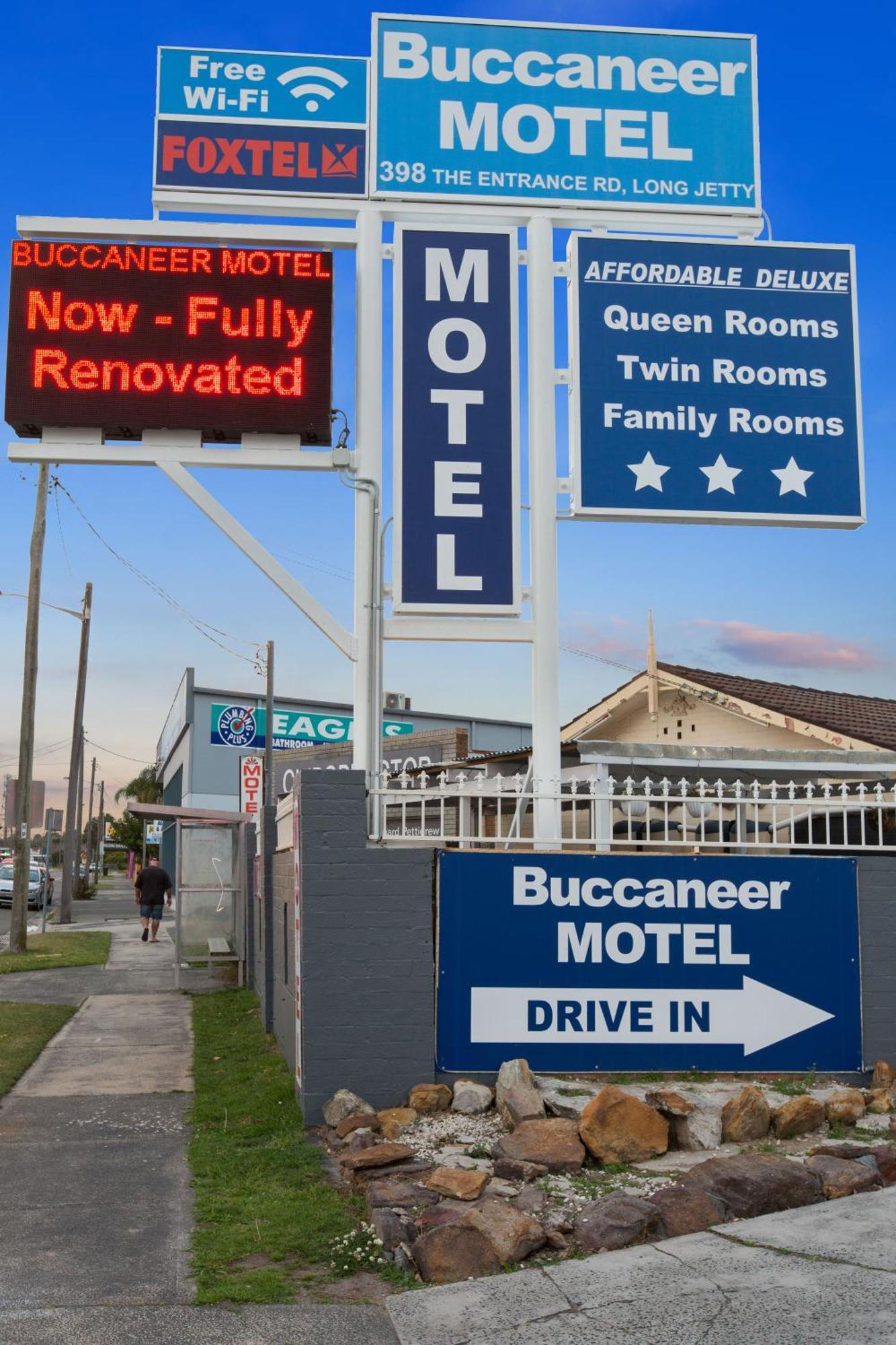 Buccaneer Motel Entrance Exterior photo